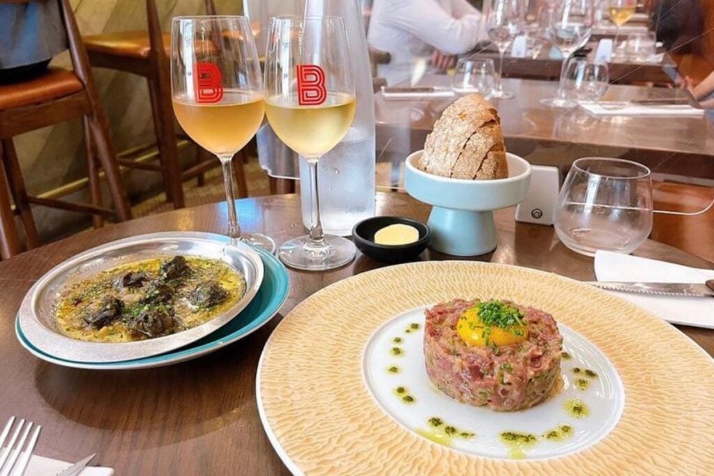 The best French restaurants in Hong Kong, from casual bistros to haute-cuisine sensations 13 BOUILLON best French restaurants in Hong Kong