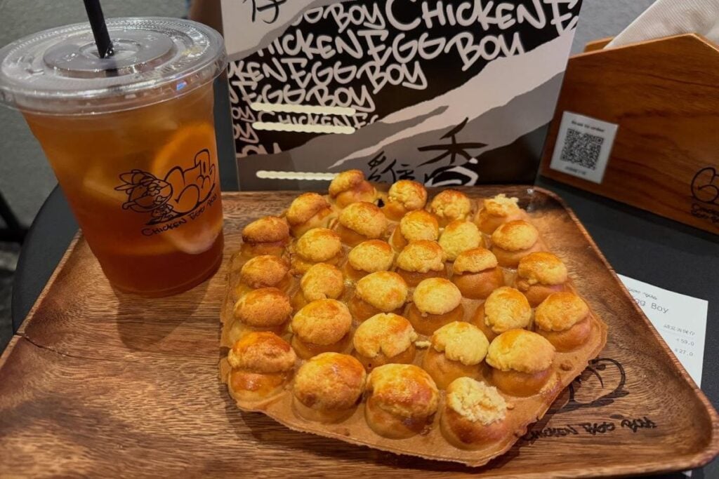 Chicken Egg Boy best egg waffles in Hong Kong
