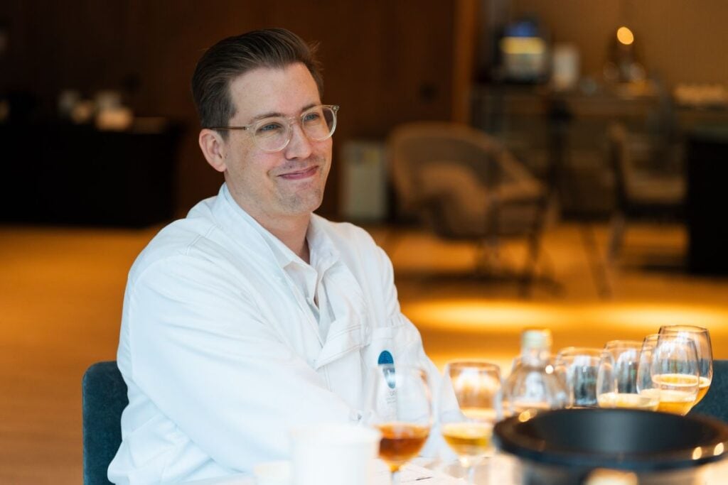 Hong Kong beer sommelier Andrew Munns smart picture
