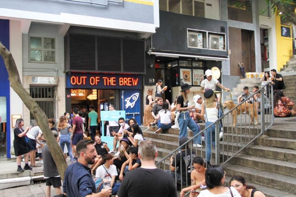 Hong Kong beer sommelier Andrew Munns shin hing street exterior