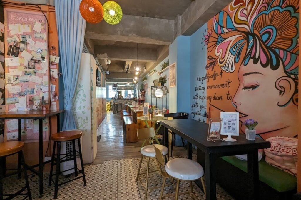 The best cafés in Sham Shui Po with great coffee & nibbles 9 best cafés in Sham Shui Po Dreampresso