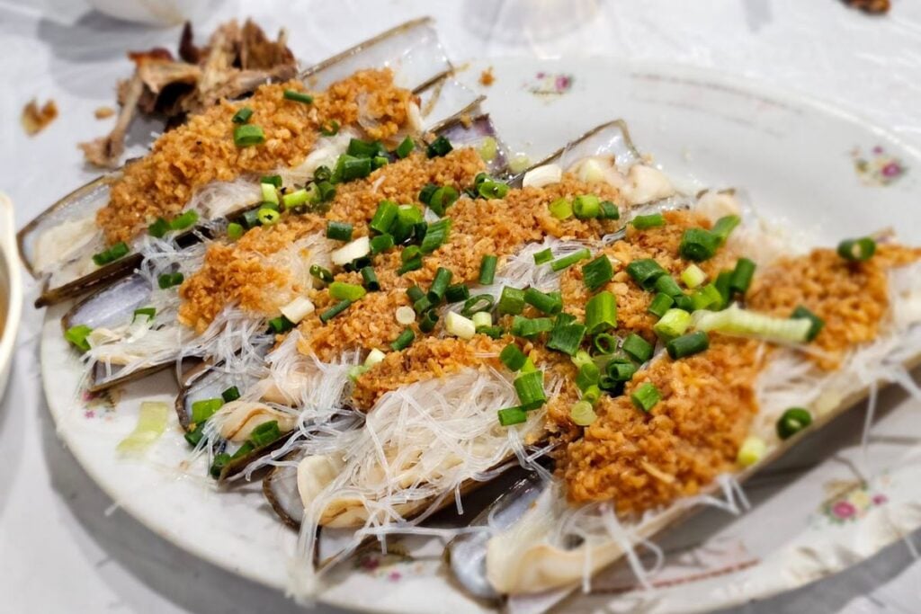The best dai pai dongs in Hong Kong for the ultimate wok hei flavours 15 the best dai pai dongs hong kong cantonese food street eating Taiyuan Street Restaurant