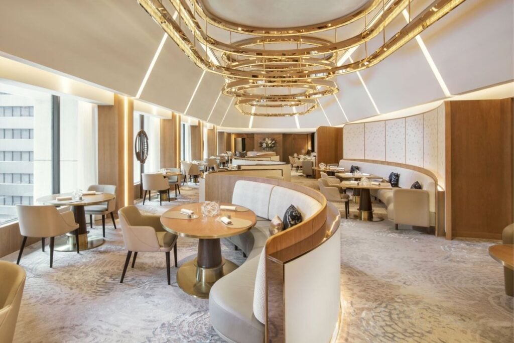 best hotels for foodies in Hong Kong The Landmark Mandarin Oriental, Hong Kong