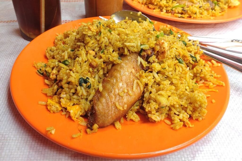 The best restaurants in Sheung Wan: quick lunches, long dinners, and fancy menus 11 best restaurants Sheung Wan Yuk Kin Fast Food