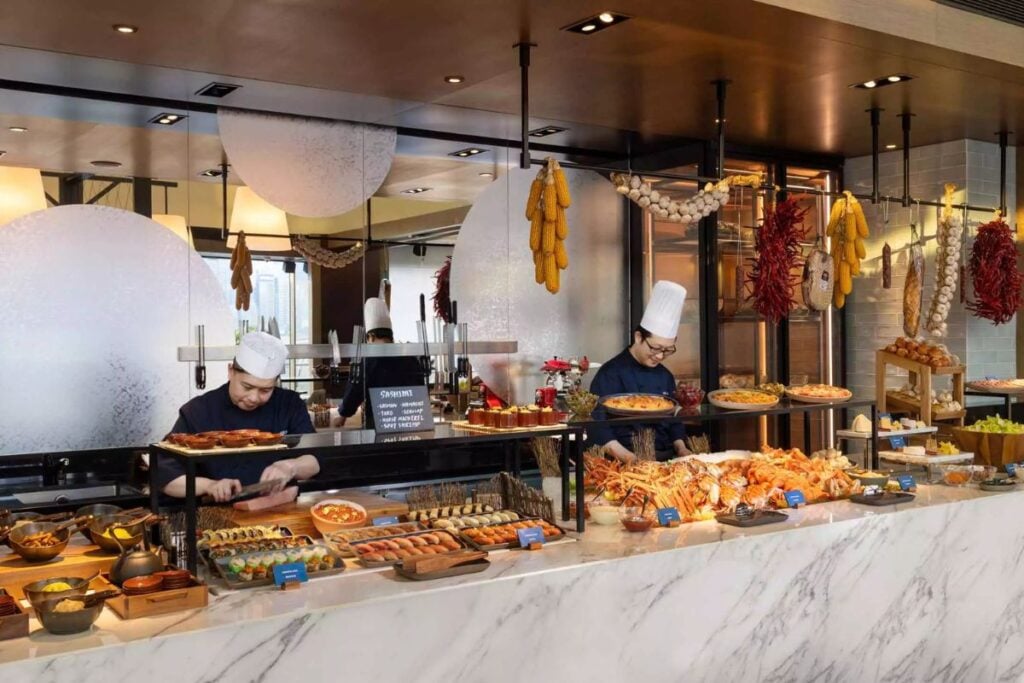 The best restaurants in Tsim Sha Tsui, from casual to Michelin-recommended meals 19 The best restaurants in Tsim Sha Tsui, from Middle Eastern to Michelin-rated bites Harbourside Regent Hong Kong